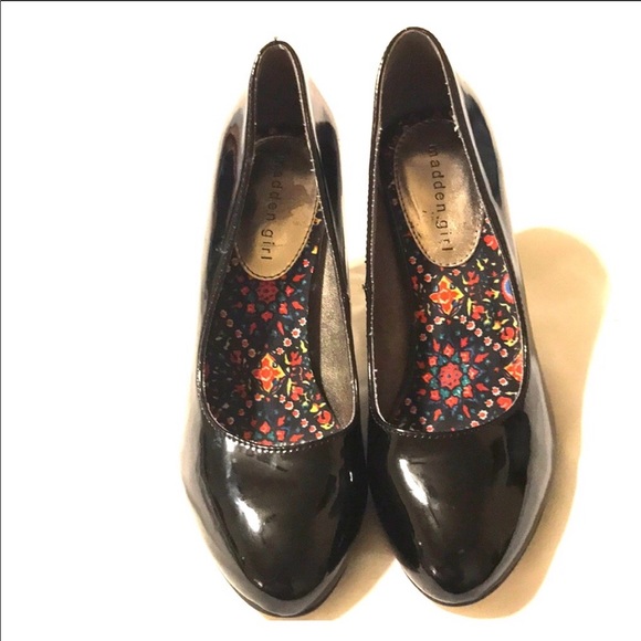 Madden Girl Black Heels - Picture 3 of 6